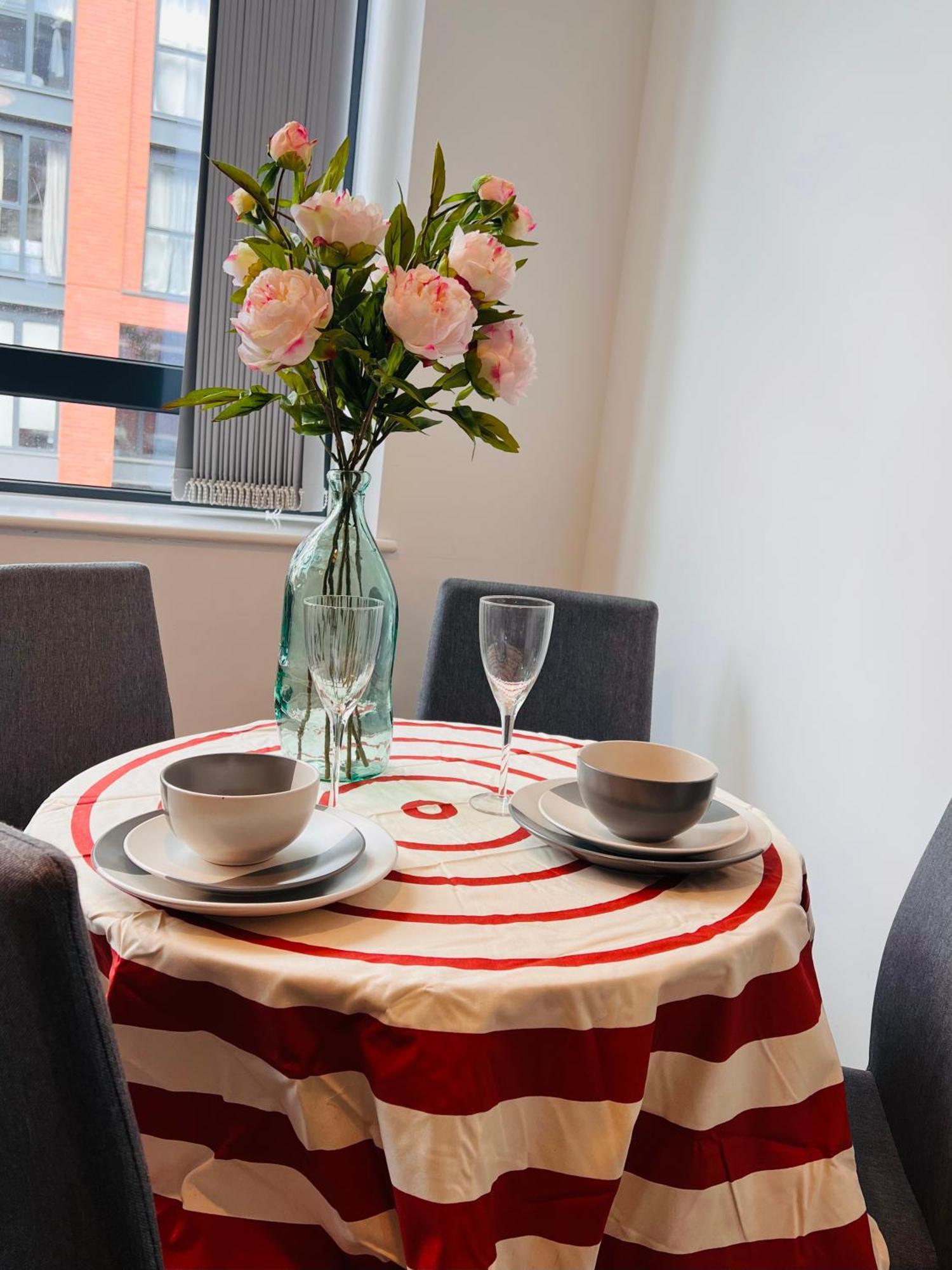 Cotton Apartment Chinatown Central Stay Бирмингем Экстерьер фото